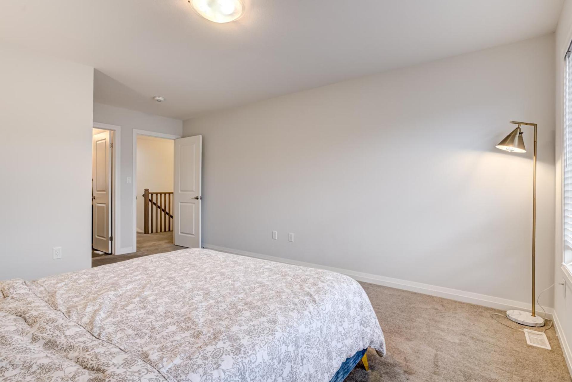 Luxury Living At The Falls - 4 Bed House *